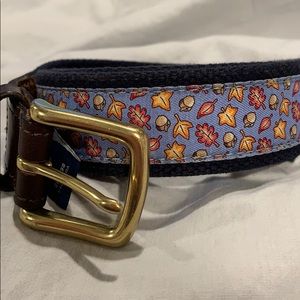 Belt vineyard vines